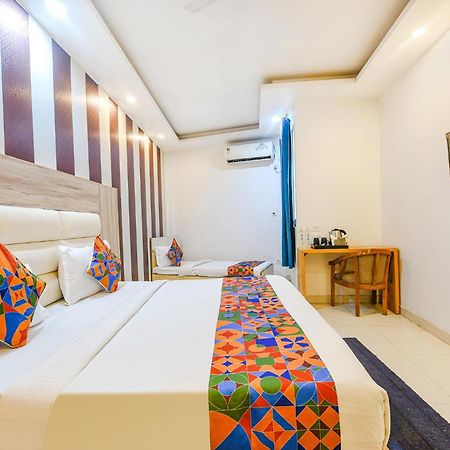 Fabhotel Aman Inn Near Igi Airport Új-Delhi Kültér fotó