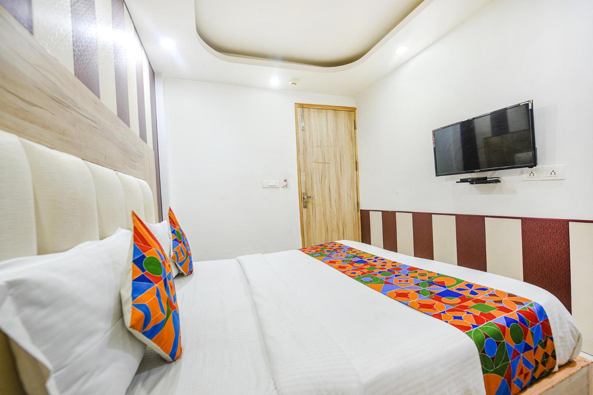 Fabhotel Aman Inn Near Igi Airport Új-Delhi Kültér fotó