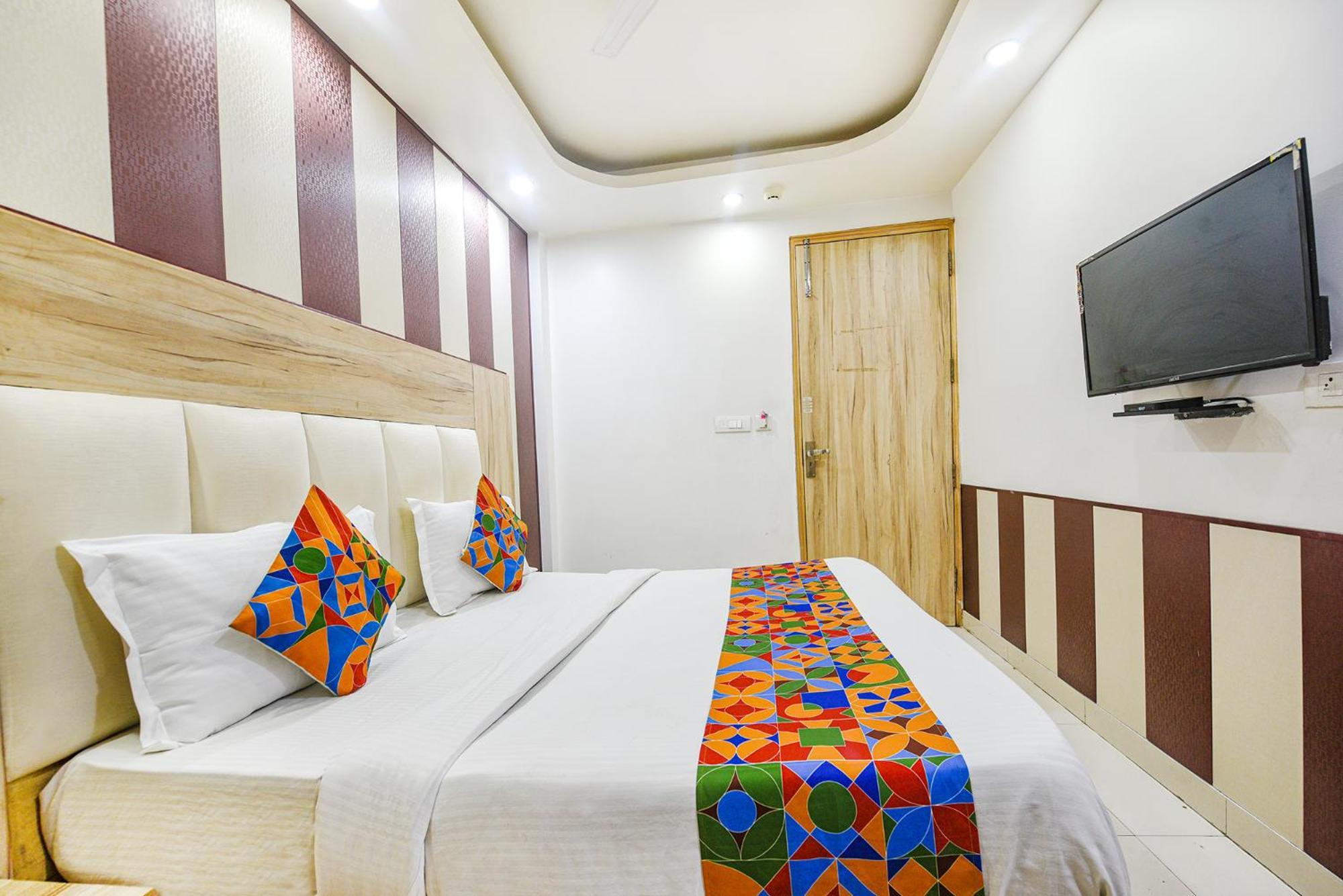 Fabhotel Aman Inn Near Igi Airport Új-Delhi Kültér fotó