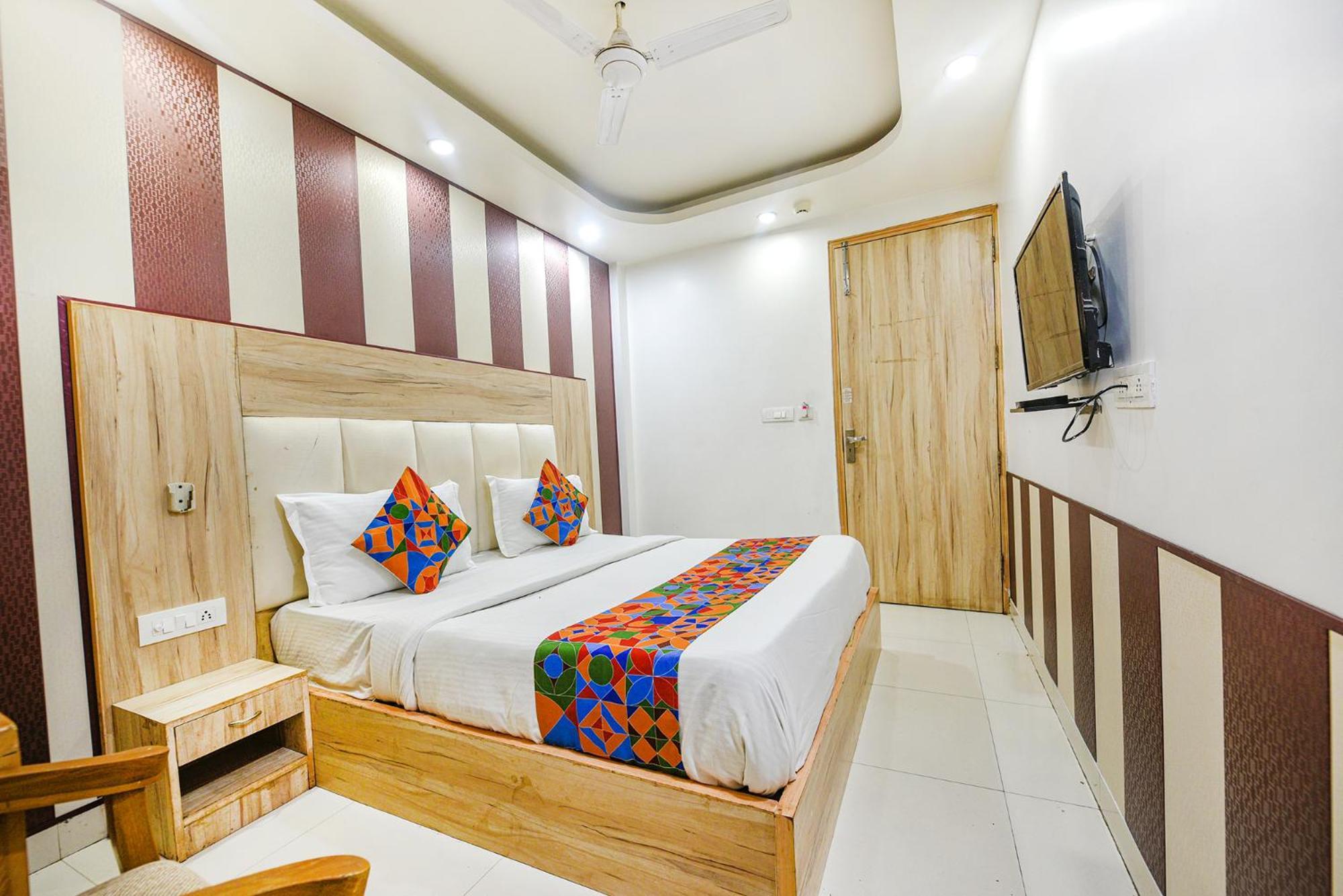 Fabhotel Aman Inn Near Igi Airport Új-Delhi Kültér fotó